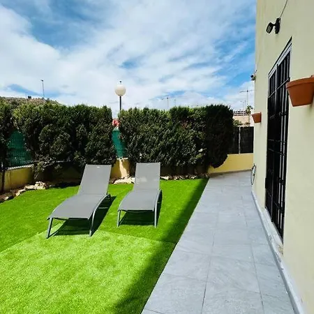 Jardin Botanico Garden Oasis *